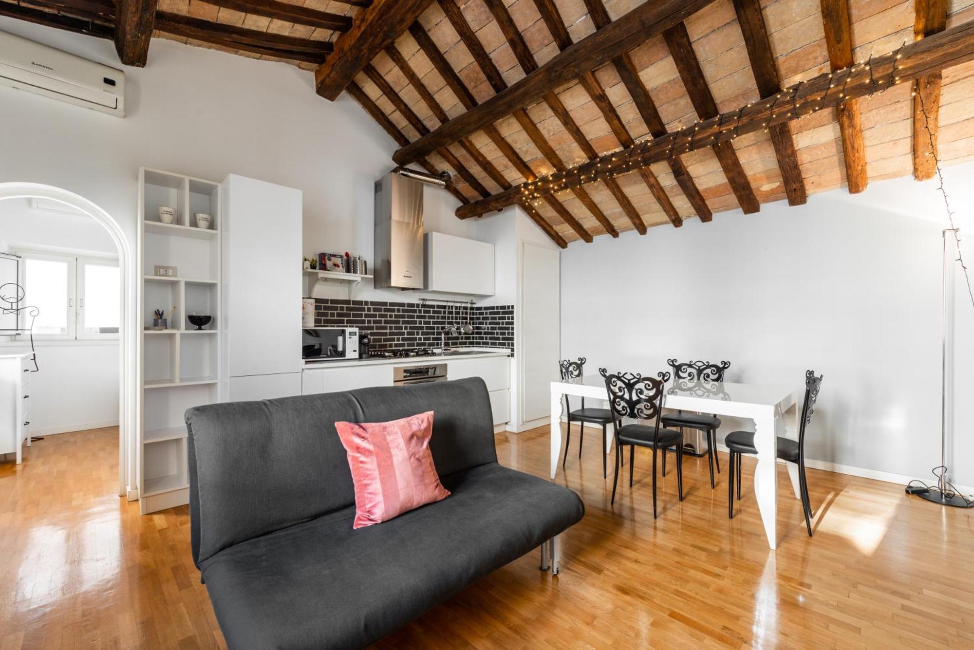 Pavone Centre Romantic Apartment Extérieur photo